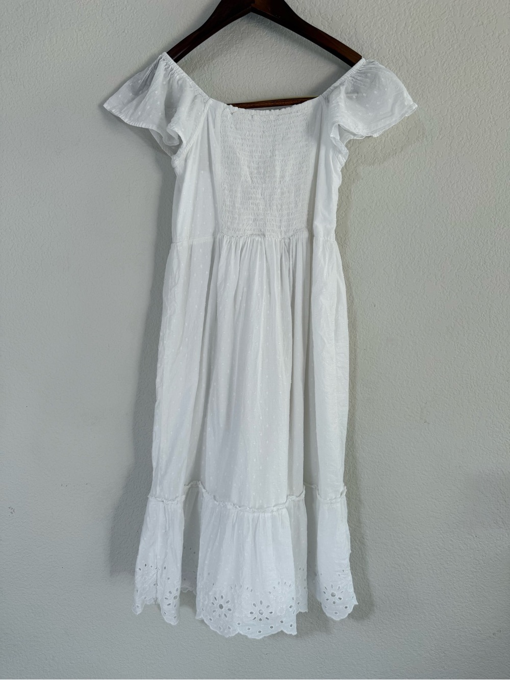 GAP White Eyelet Ruffle Midi Dress - Picture 3 of 5